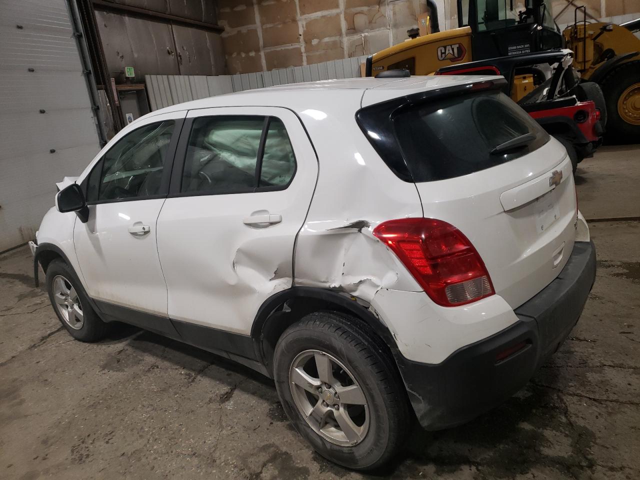 2015 Chevrolet Trax - Image 2