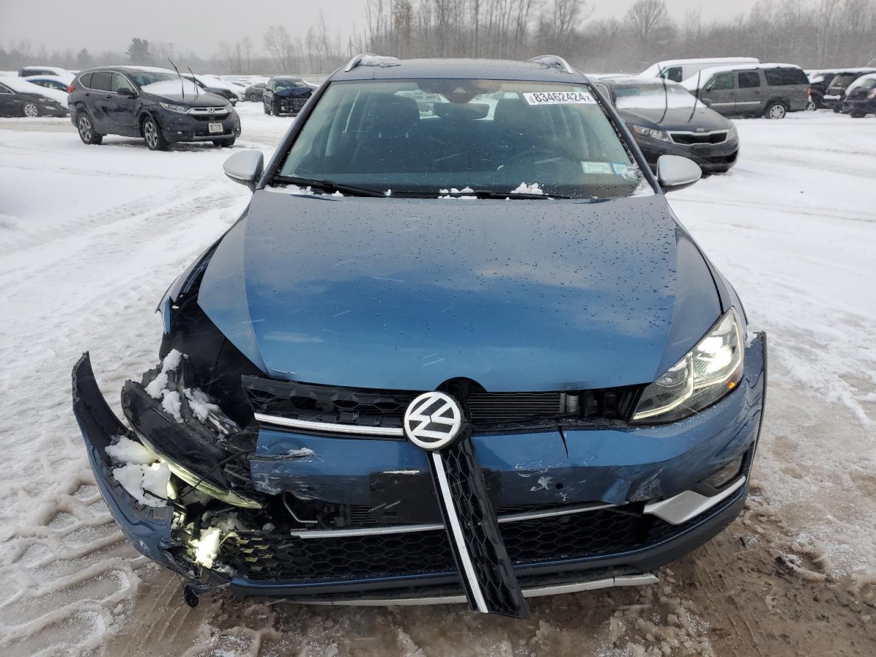 2019 Volkswagen Golf - Image 5