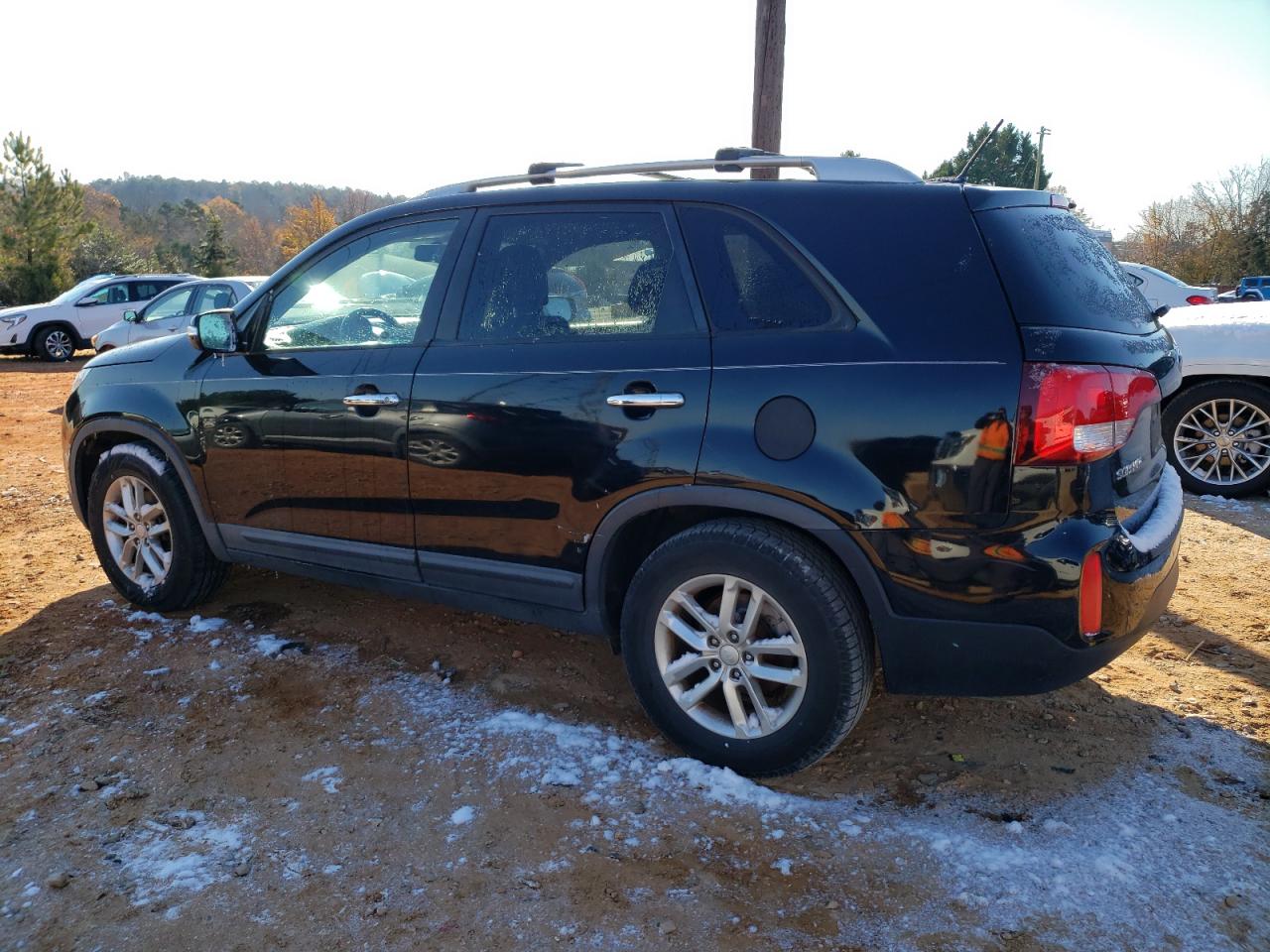 2014 Kia Sorento - Image 2