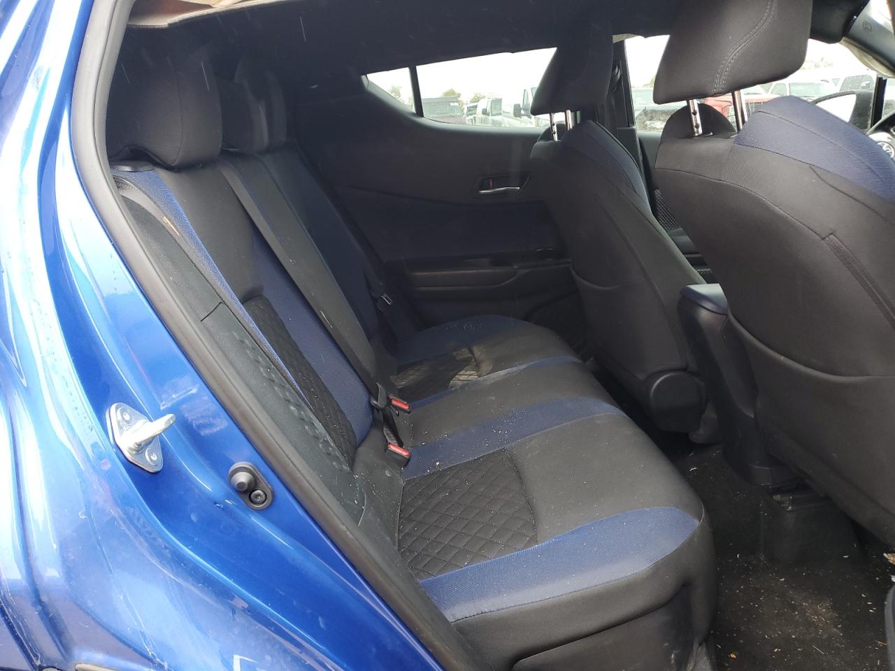 2021 Toyota C-HR - Image 11