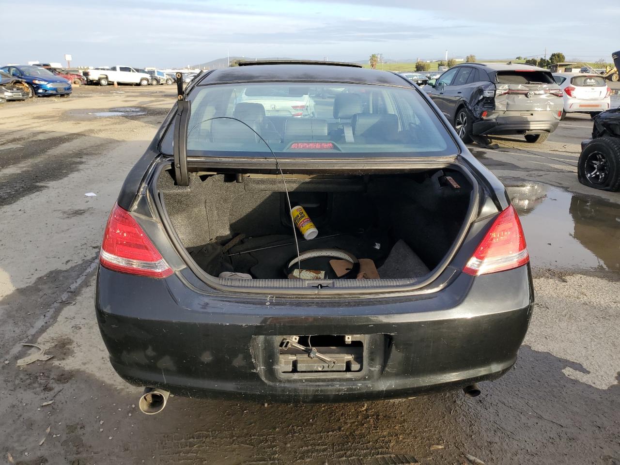 2006 Toyota Avalon - Image 6