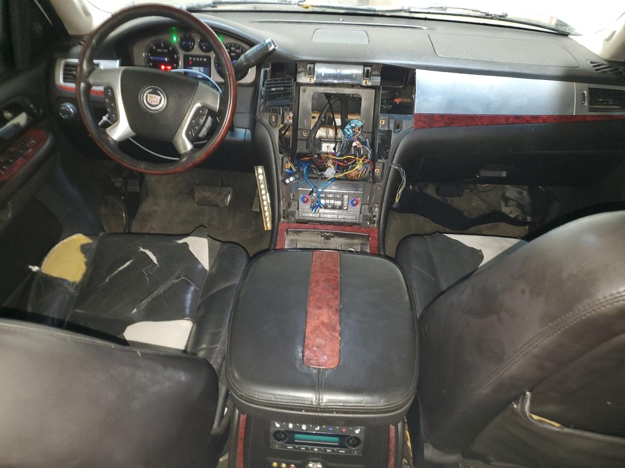 2007 Cadillac Escalade - Image 8