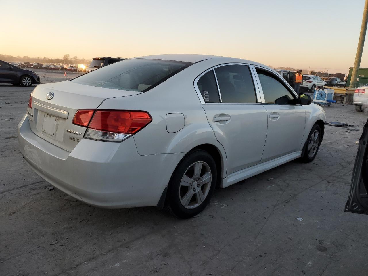 2013 Subaru Legacy - Image 3