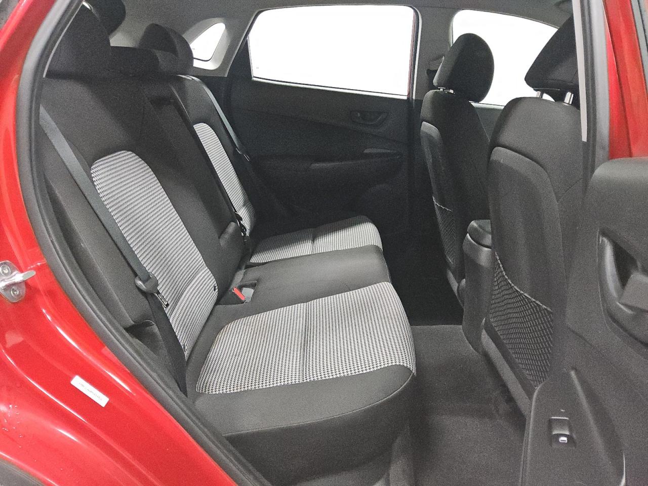 2021 Hyundai Kona - Image 11