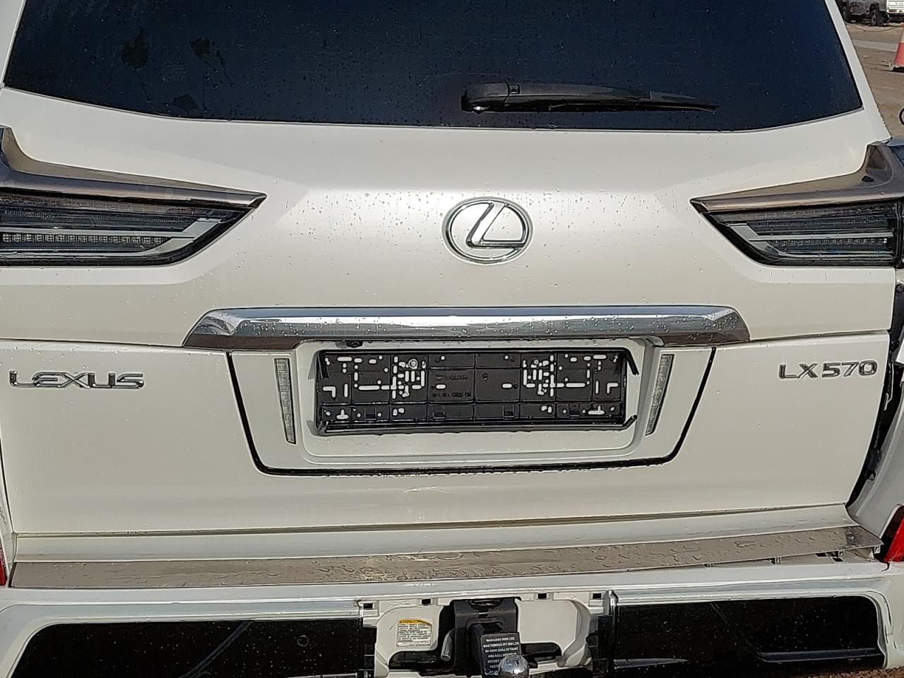 JTJHY00W5G4189597 - 2016 Lexus LX570 - #84977124