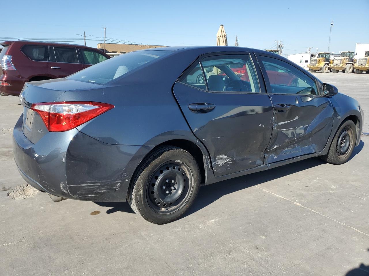 VIN 2T1BURHE4EC218585 2014 TOYOTA COROLLA no.3