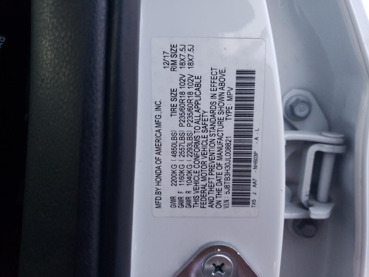 VIN 5J8TB3H30JL008821 2018 ACURA RDX no.14