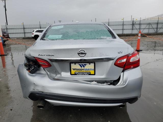  NISSAN ALTIMA 2017 Szary