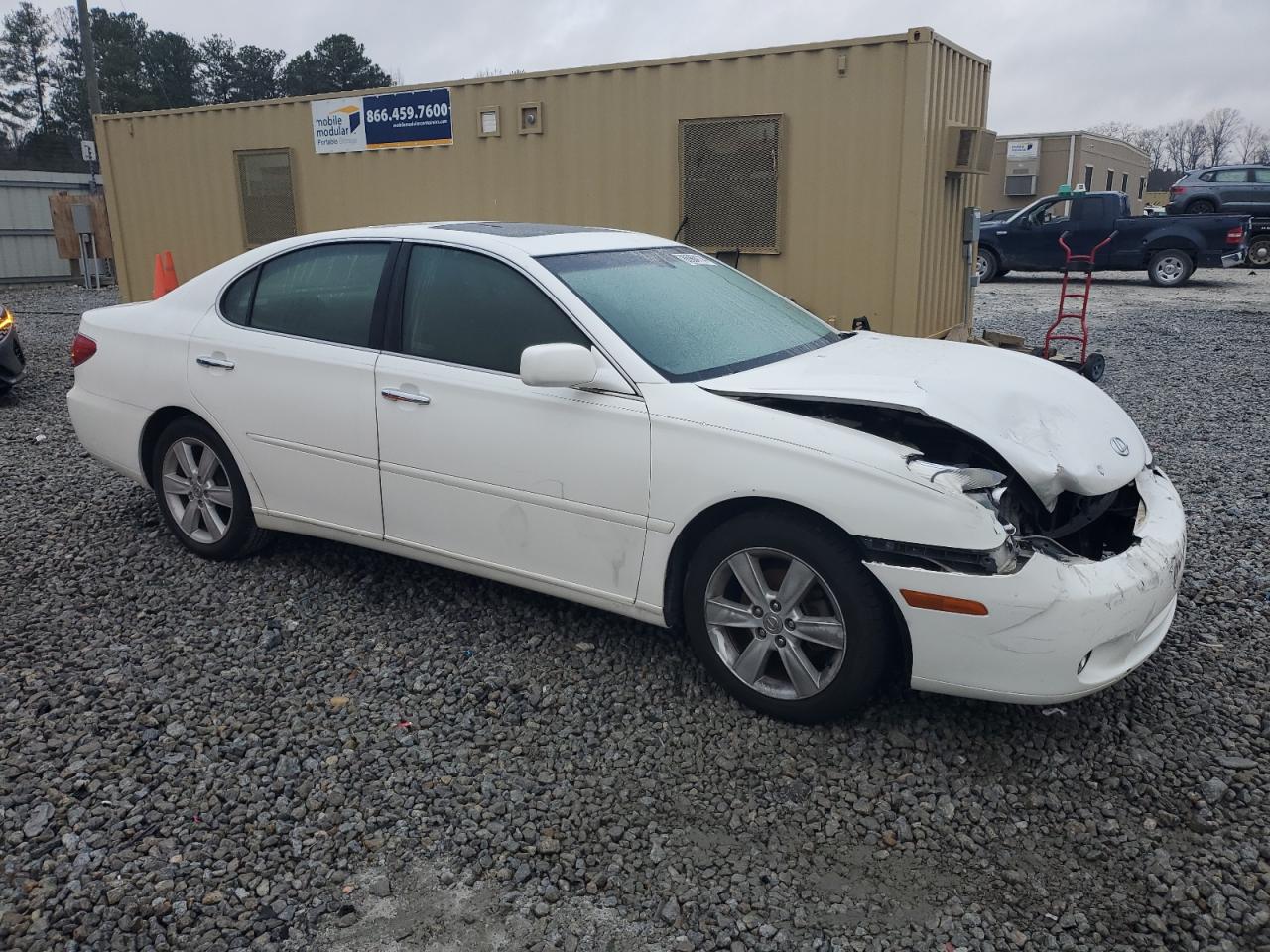 2005 Lexus ES - Image 4