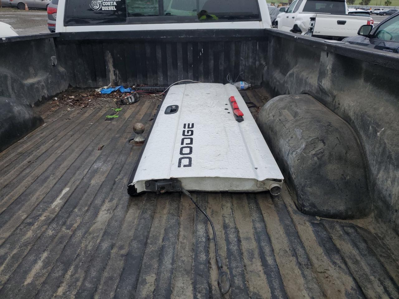 2001 Dodge RAM - Image 12