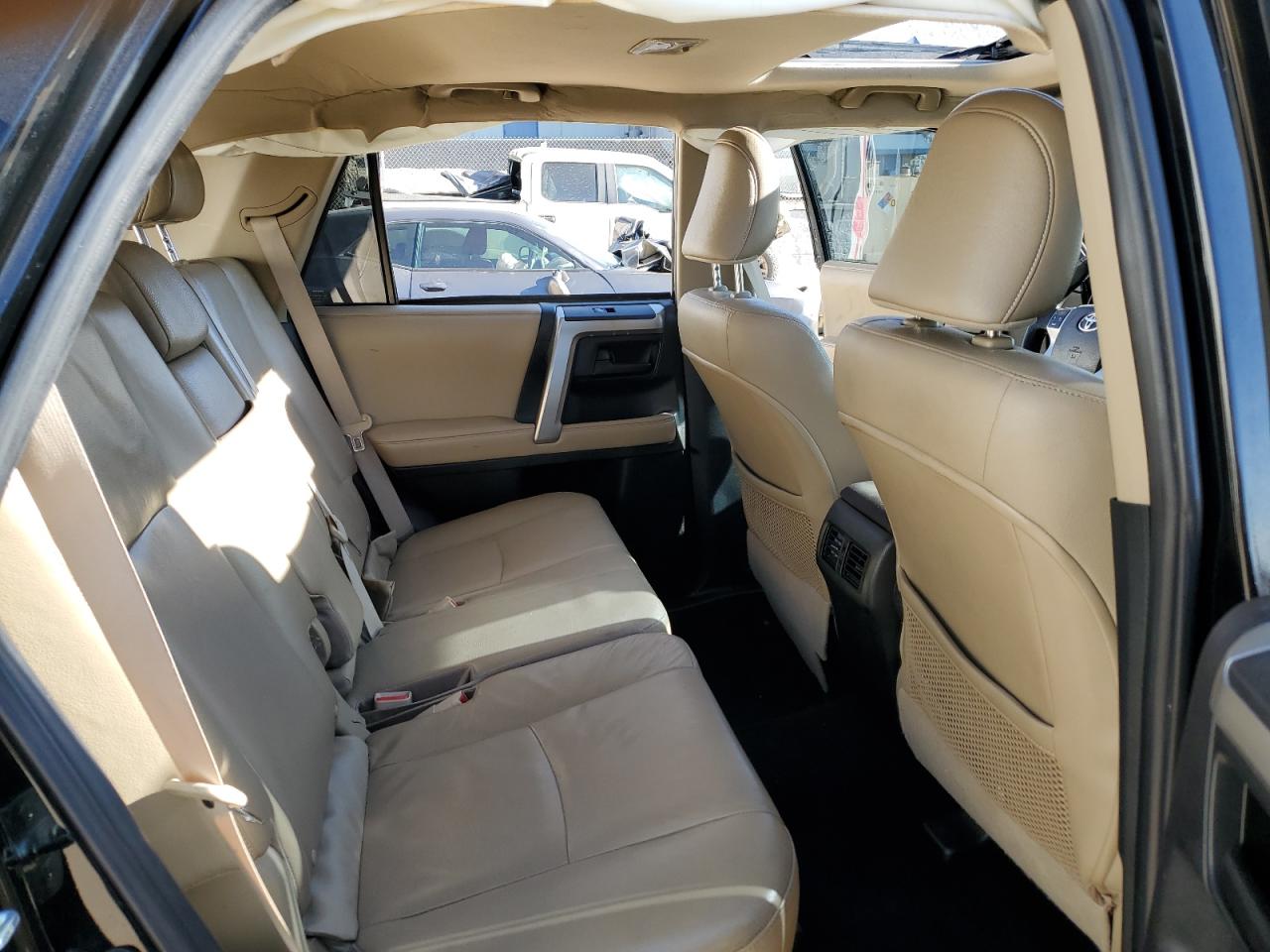 2011 Toyota 4Runner Sr5 VIN: JTEBU5JR6B5056341 Lot: 85715754