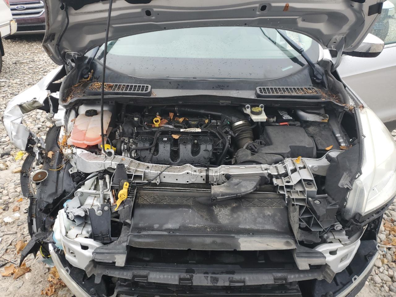 2014 Ford Escape - Image 11
