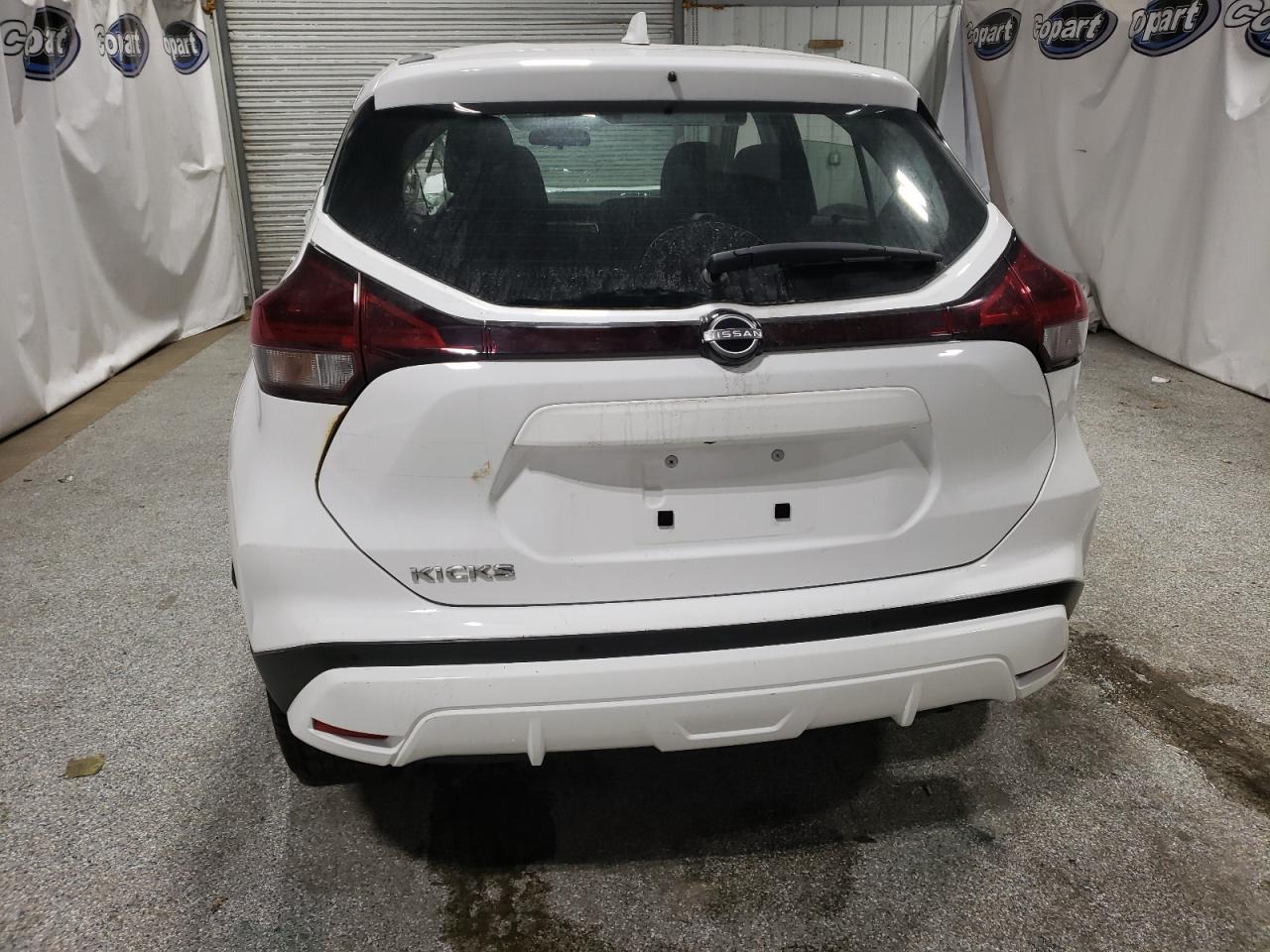 2022 Nissan Kicks - Image 6