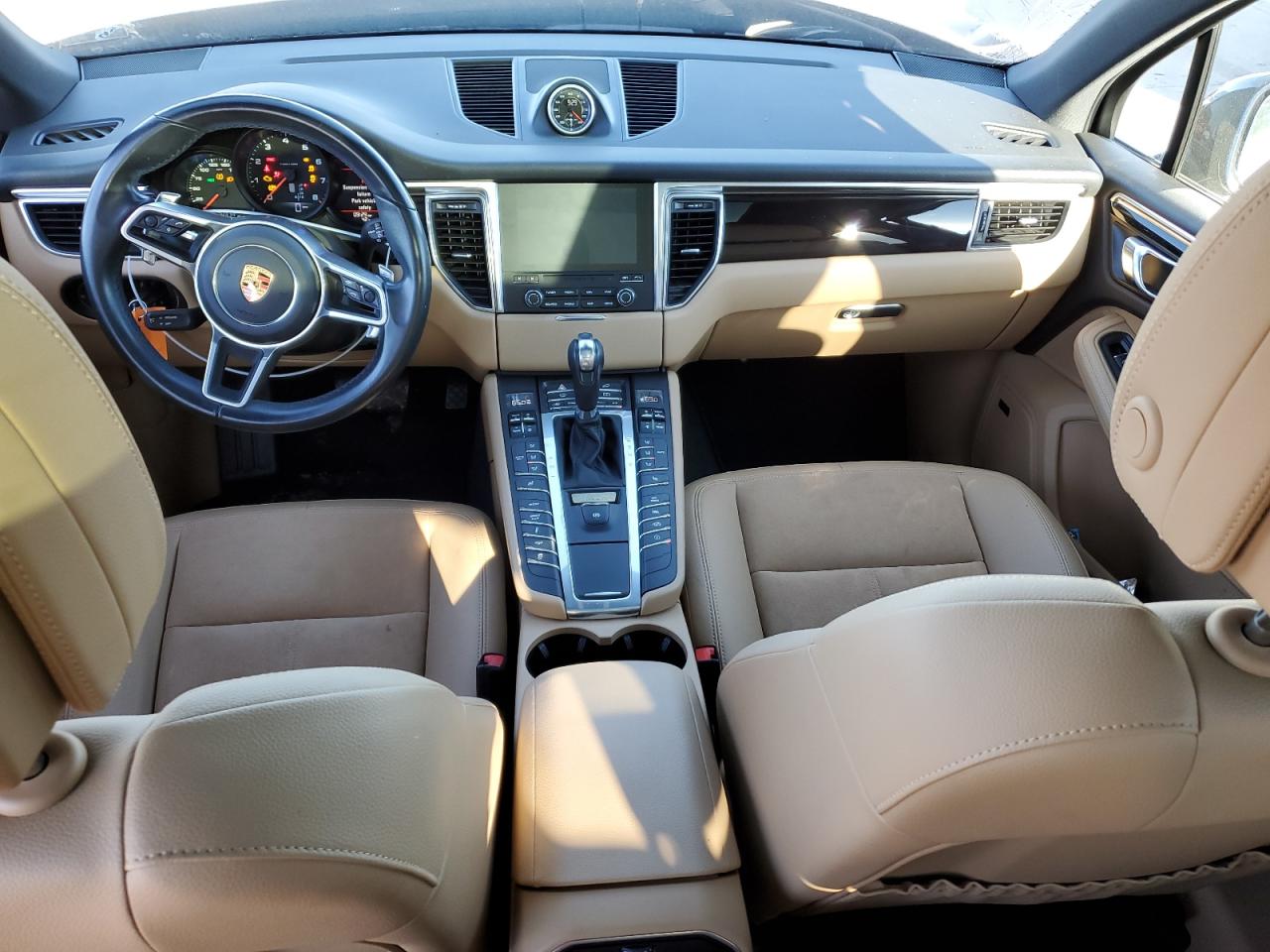 2018 Porsche Macan - Image 8
