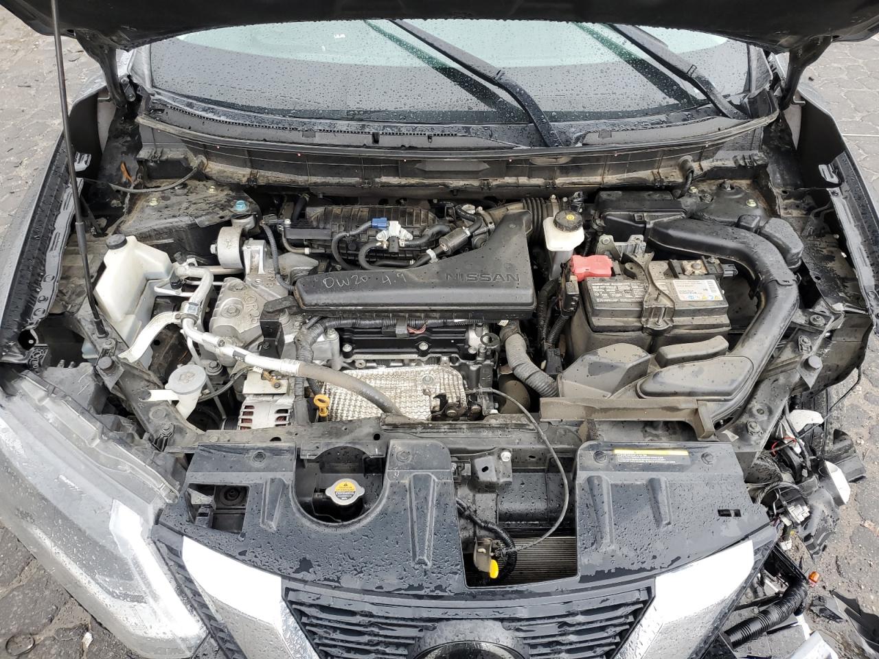 2020 Nissan Rogue - Image 12