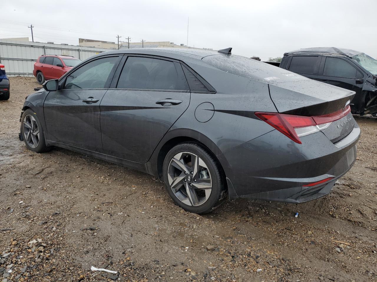 2023 Hyundai Elantra - Image 2