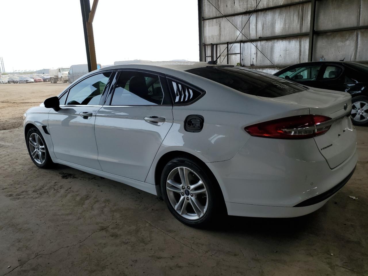 VIN 3FA6P0HD6JR131115 2018 FORD FUSION no.2