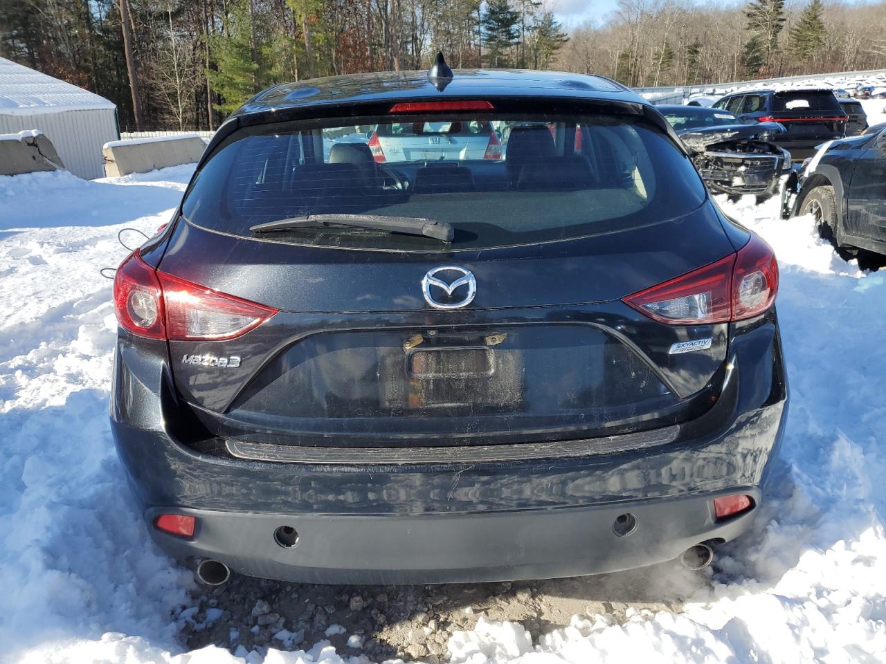 2015 Mazda 3 - Image 6