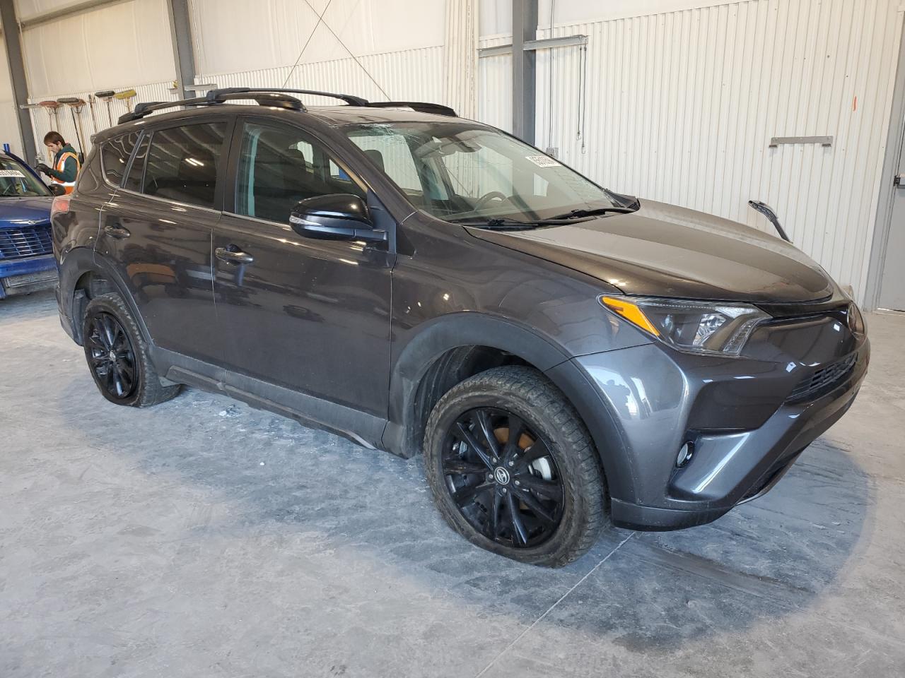 2018 Toyota RAV 4 - Image 4