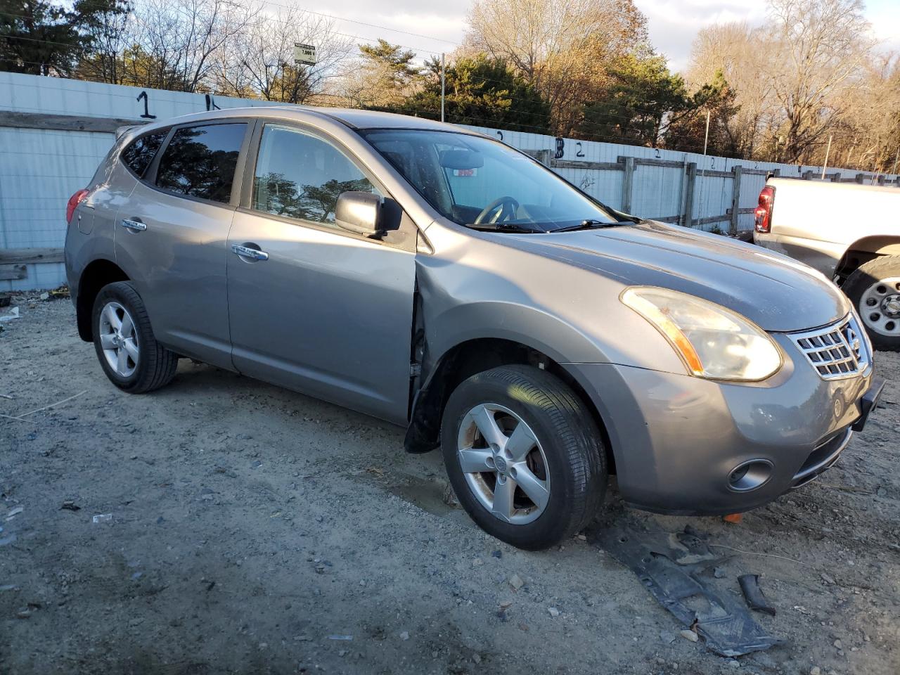 2010 Nissan Rogue - Image 4