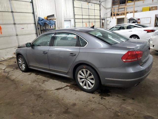  VOLKSWAGEN PASSAT 2013 Gray