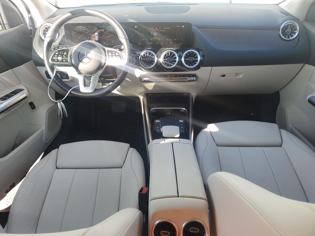 2023 Mercedes-Benz GLA-klasse - Image 8