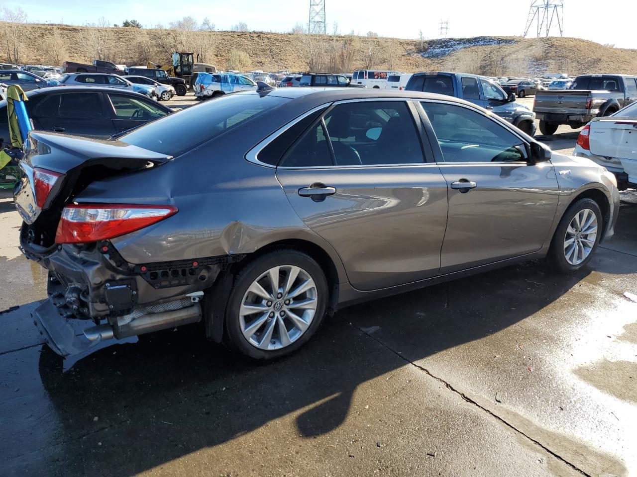 VIN 4T1BD1FK9GU181285 2016 TOYOTA CAMRY no.3