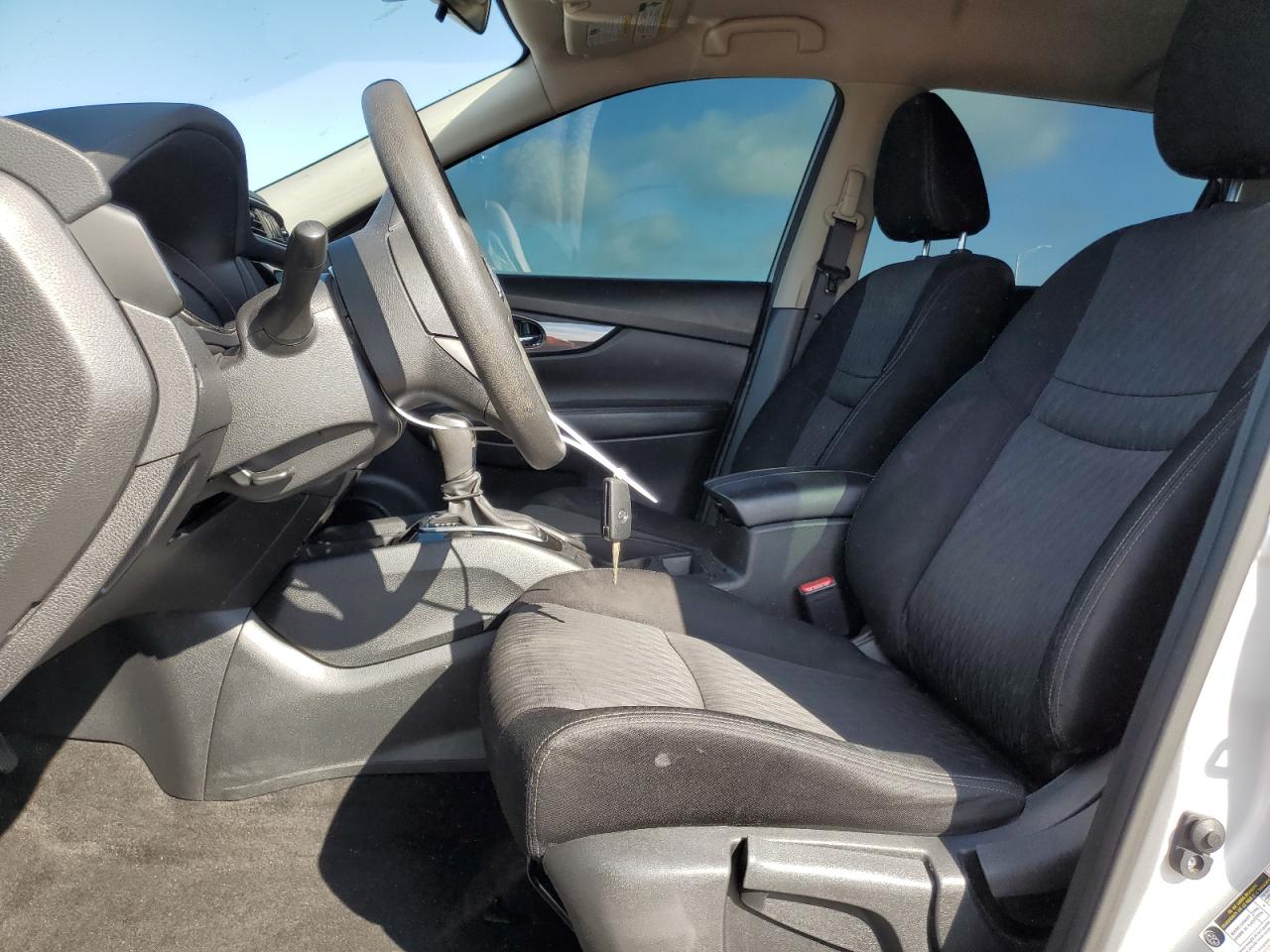 2017 Nissan Rogue - Image 7