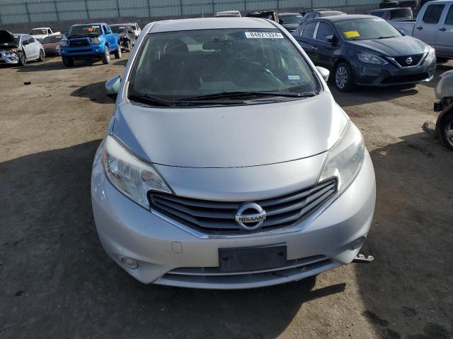  NISSAN VERSA 2016 Серебристый