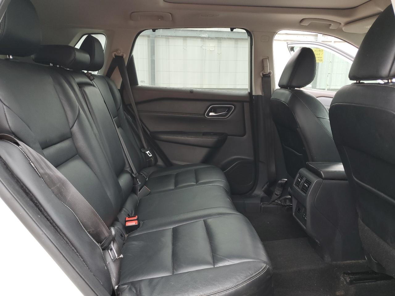 2021 Nissan Rogue - Image 11