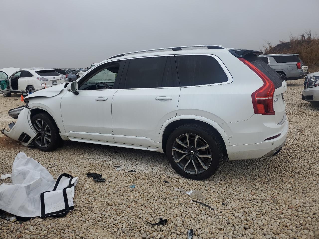 2018 Volvo XC90 - Image 2