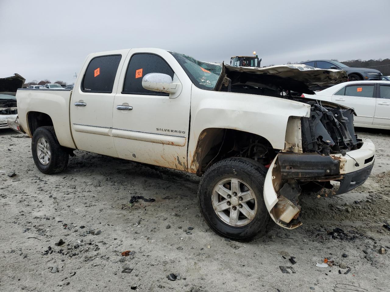 2011 Chevrolet Silverado - Image 4