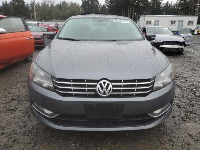  VOLKSWAGEN PASSAT 2013 Szary