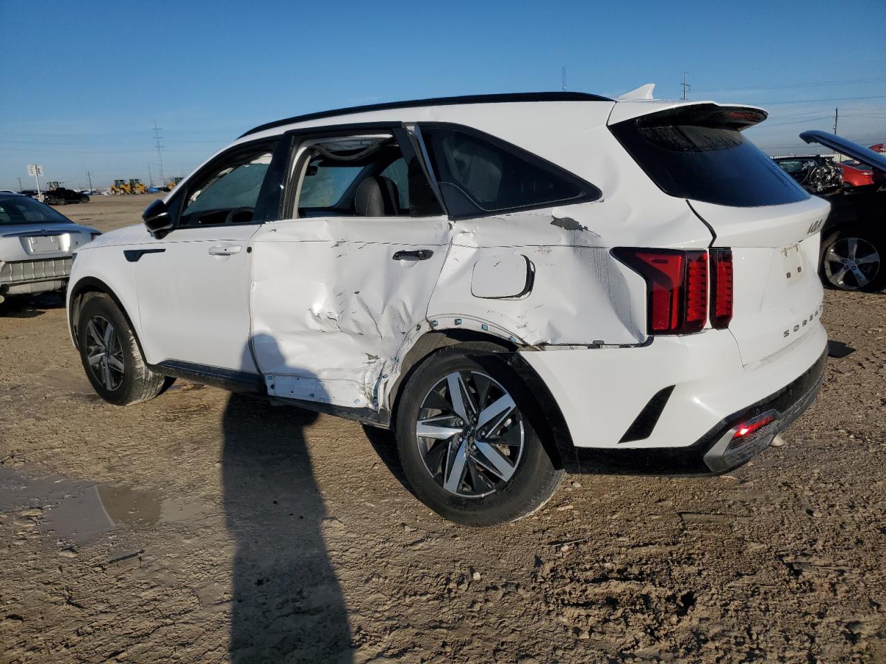 2022 Kia Sorento - Image 2