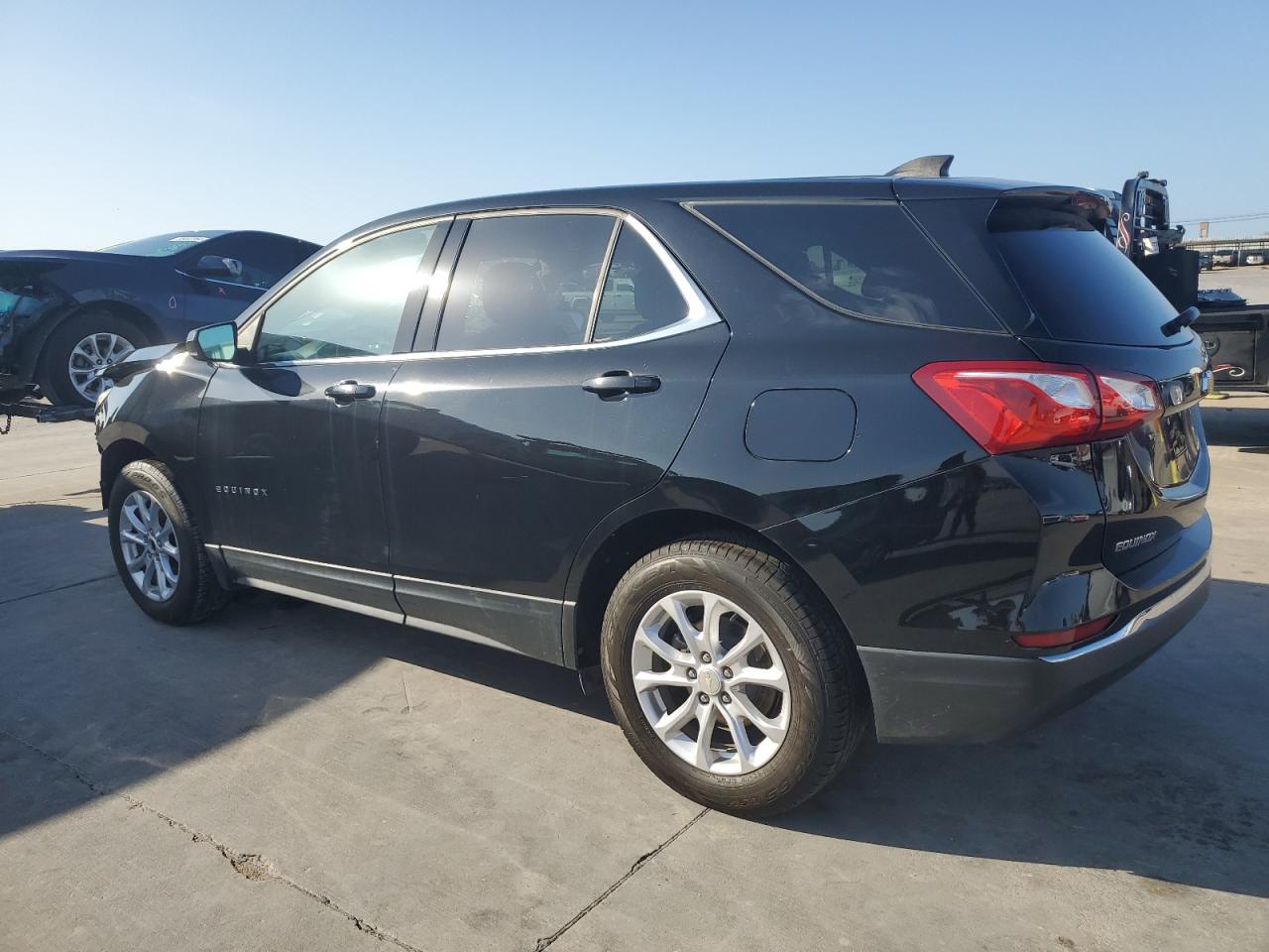 2020 Chevrolet Equinox - Image 2