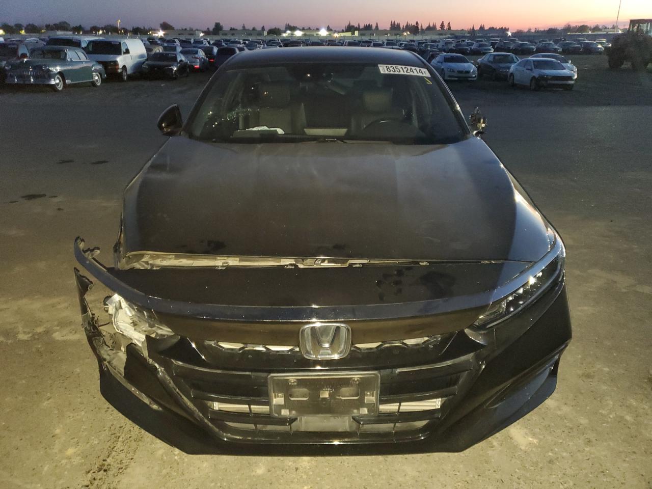 VIN 1HGCV1F38JA222482 2018 HONDA ACCORD no.5