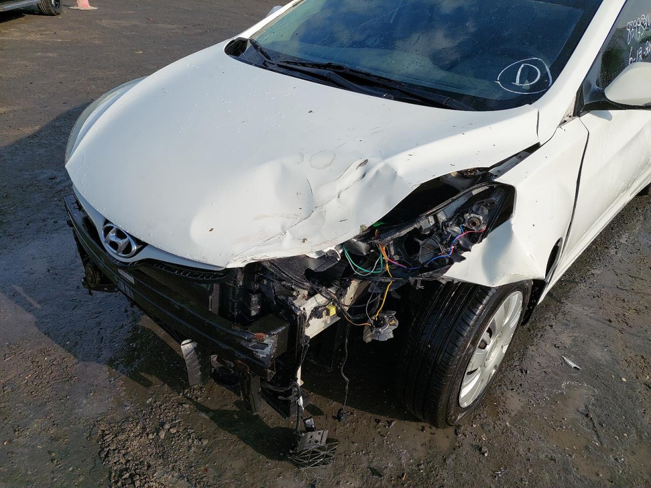 KMHDG41C6FU311474 - 2015 Hyundai Elantra Se - #83925314