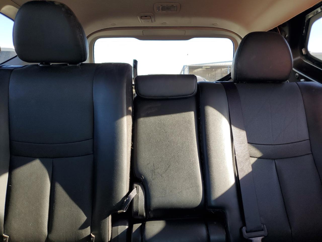2017 Nissan Rogue - Image 11