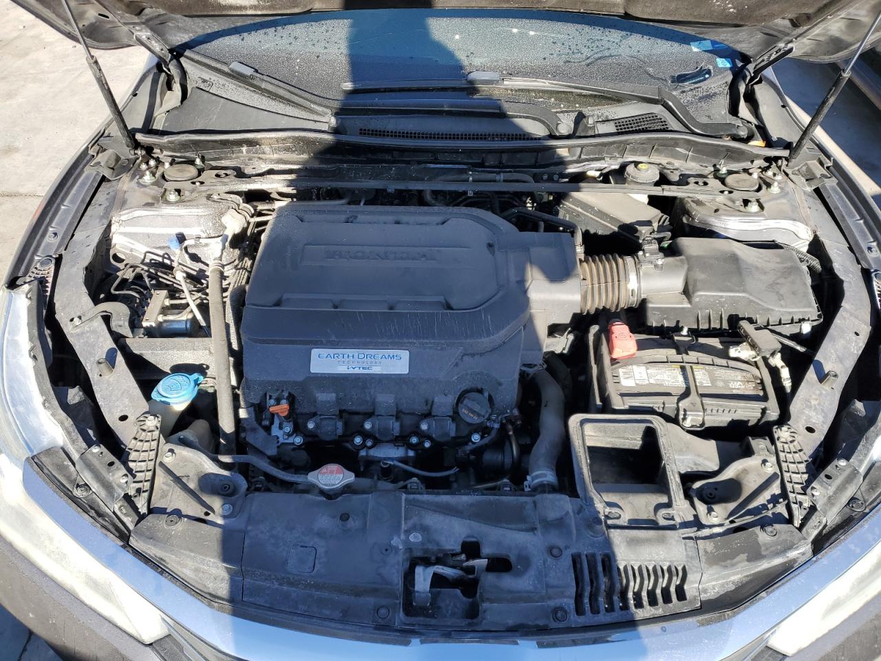 2016 Honda Accord - Image 11