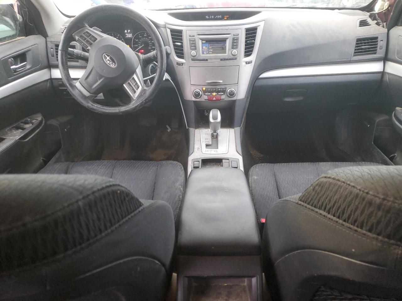 2012 Subaru Outback - Image 8