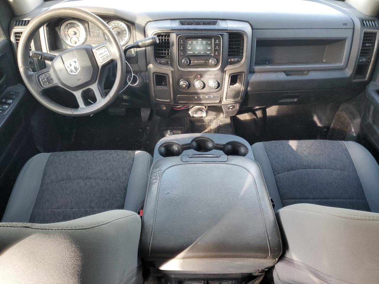 2015 RAM 3500 - Image 8