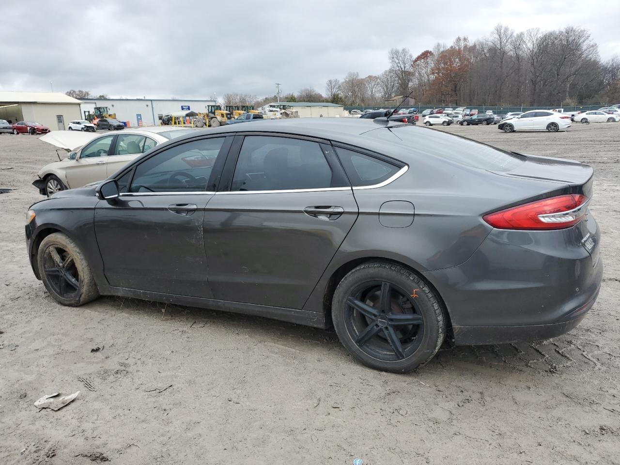 VIN 3FA6P0HD3JR271655 2018 FORD FUSION no.2