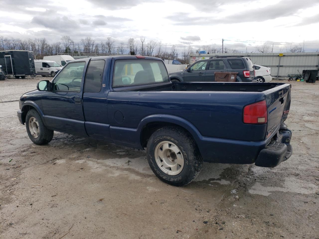 2001 GMC Sonoma blue null flexible 1GTCS195718125494 photo #3