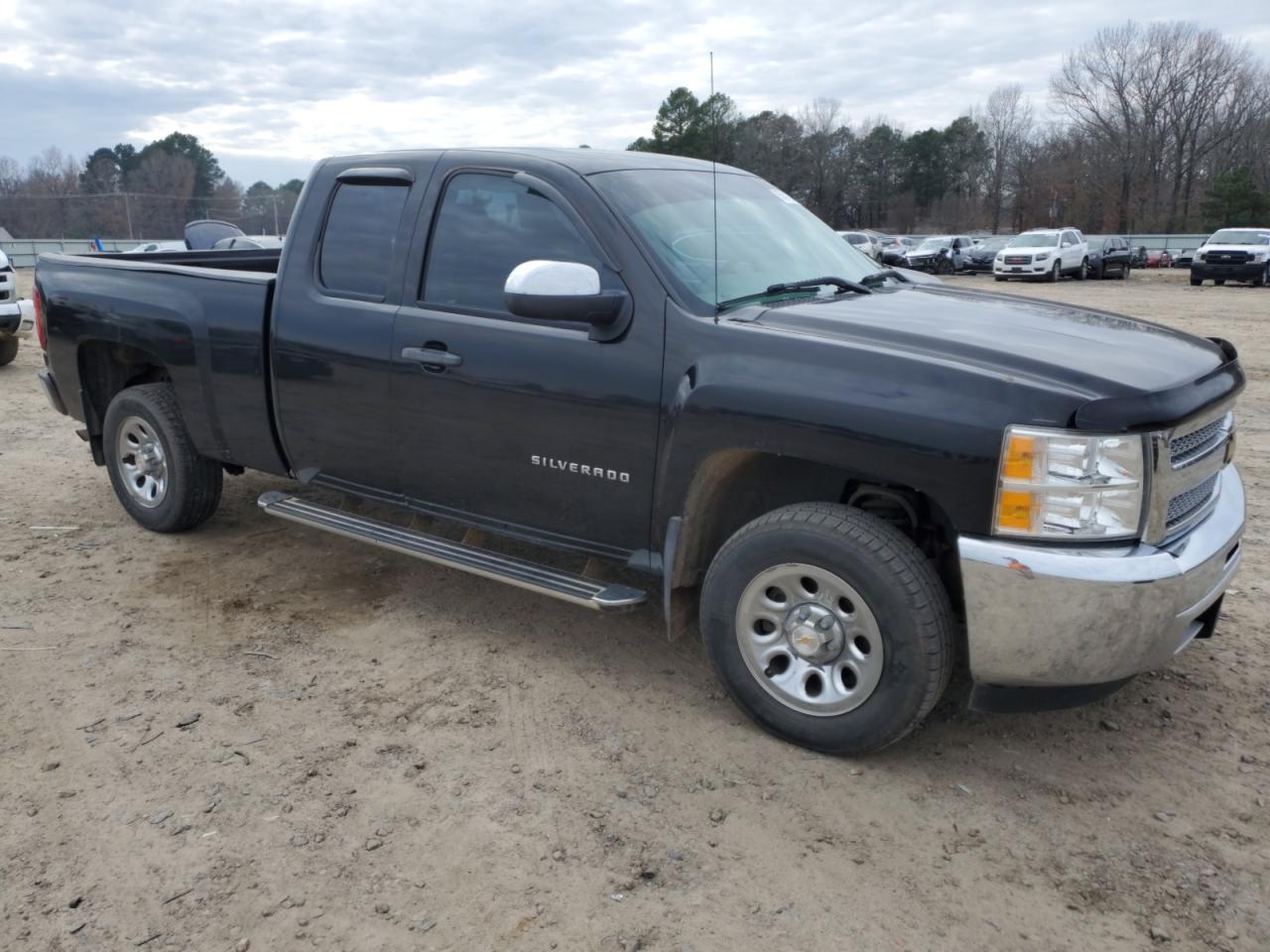 VIN 1GCRCPEA2DZ312248 2013 CHEVROLET ALL Models no.4