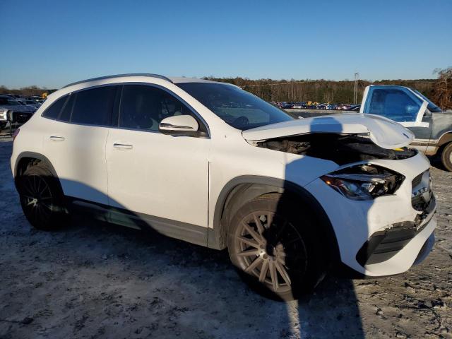  MERCEDES-BENZ GLA-CLASS 2021 Белы