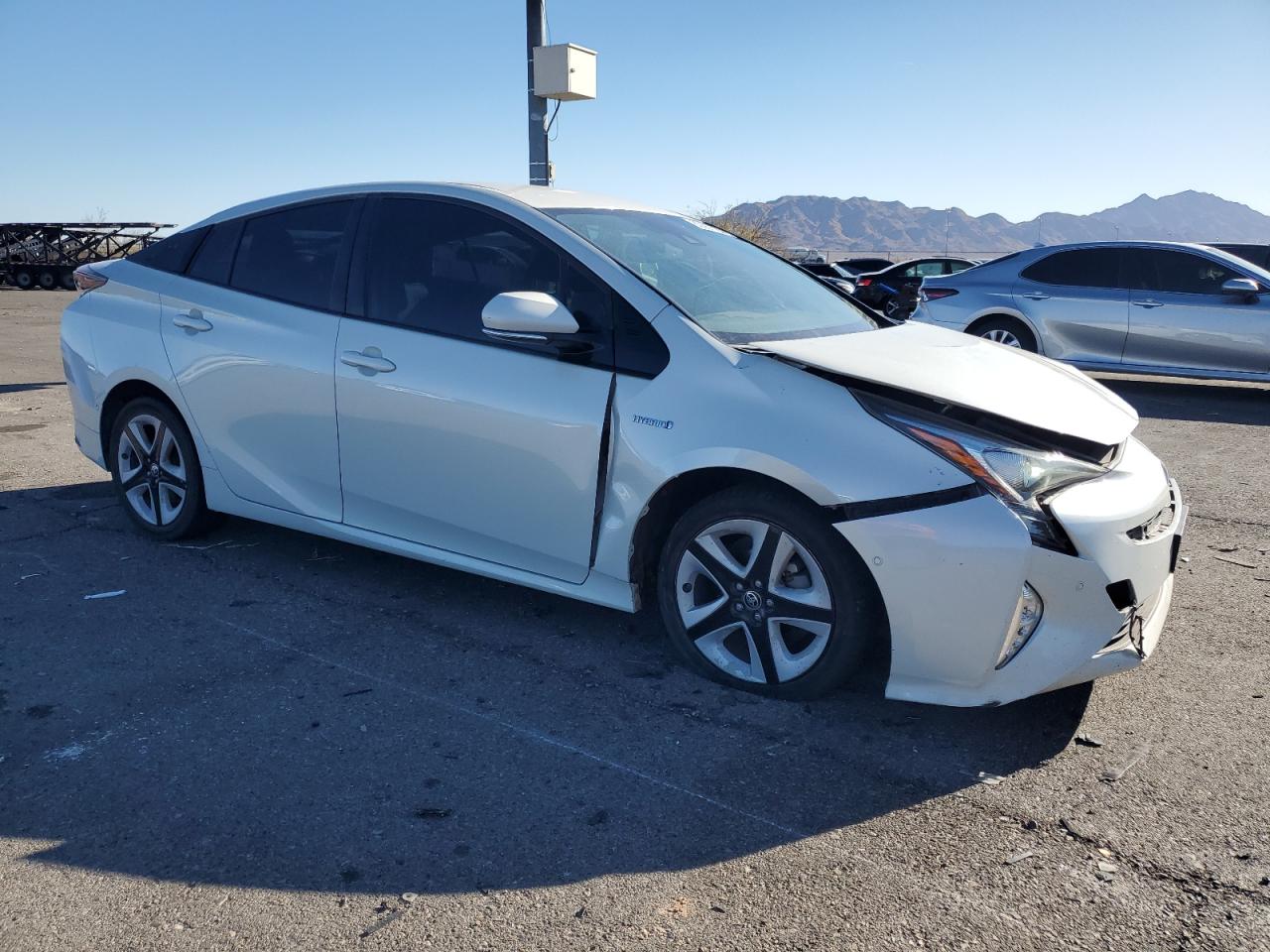 VIN JTDKARFU7J3546363 2018 TOYOTA PRIUS no.4