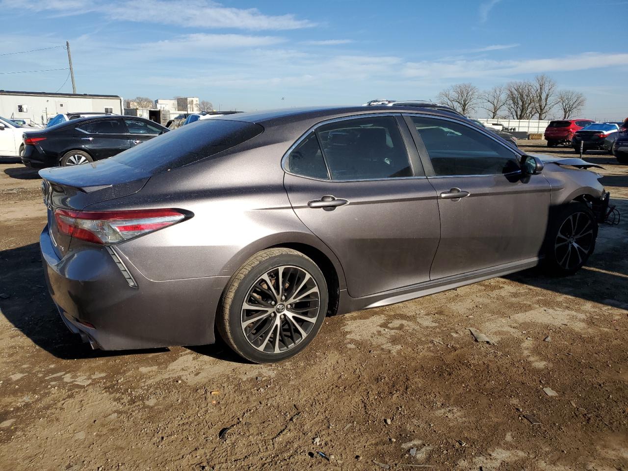 2018 Toyota Camry - Image 3