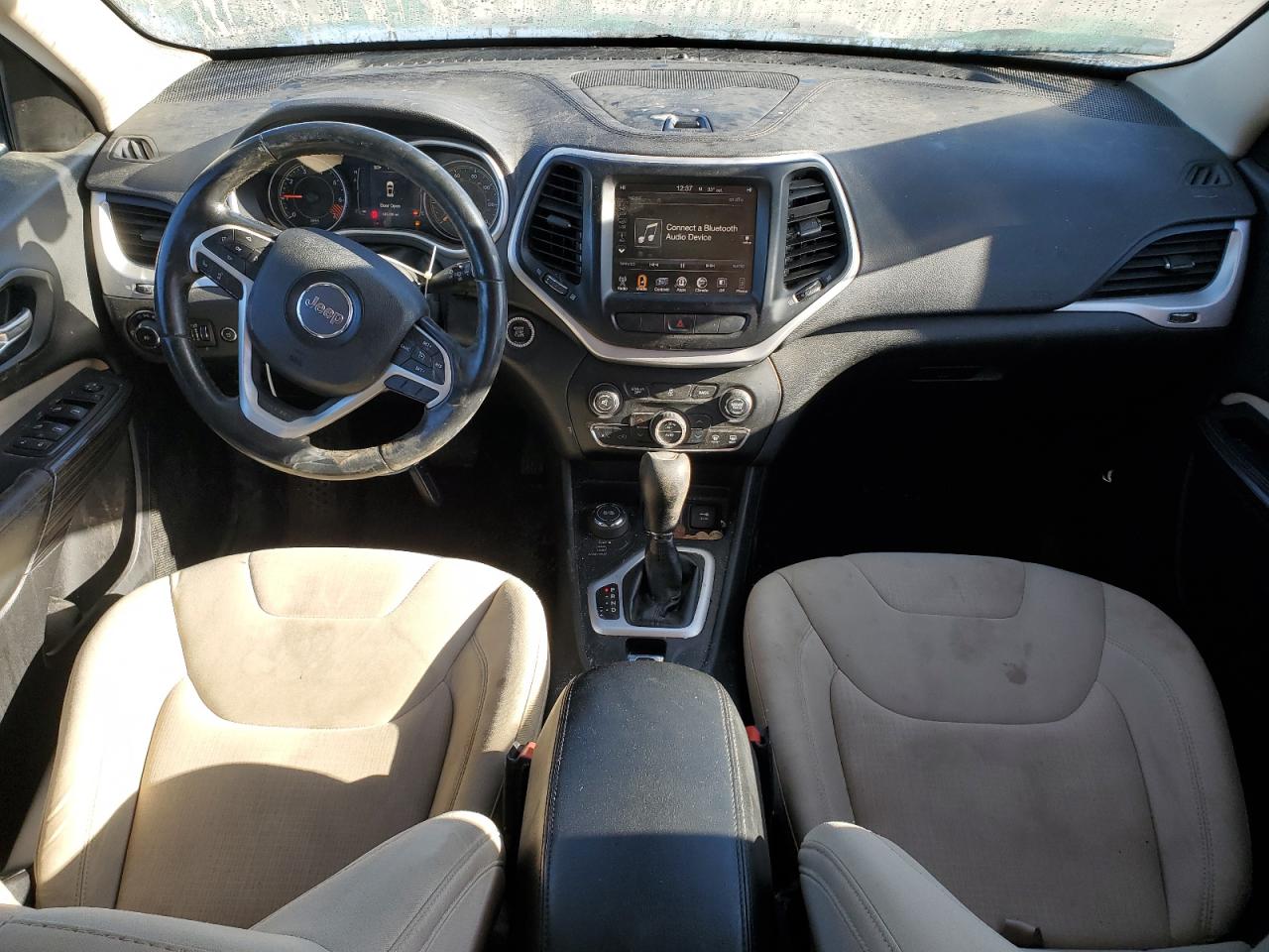 2015 Jeep Cherokee Latitude VIN: 1C4PJMCB5FW610756 Lot: 82249644