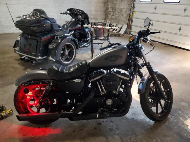 2016 HARLEY-DAVIDSON XL883 IRON 883