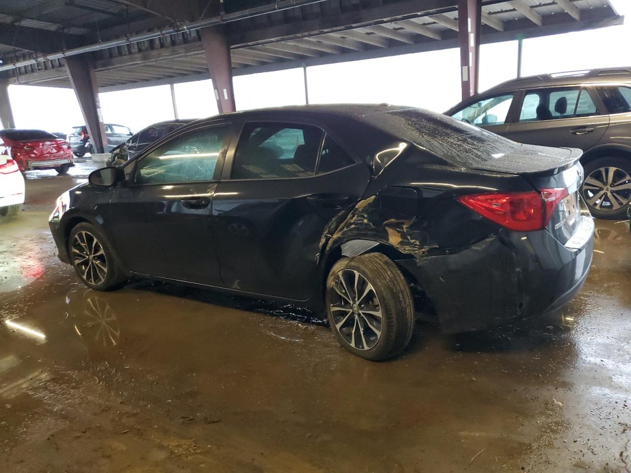 VIN 2T1BURHEXJC001374 2018 TOYOTA COROLLA no.2